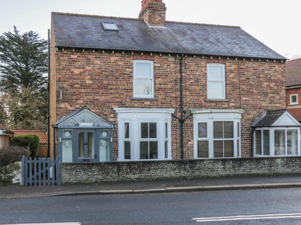 Brinkburn Cottage Scarborough Exterior foto